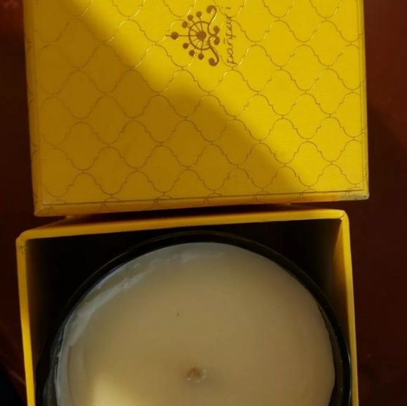 Candle - Picture 3 of 5